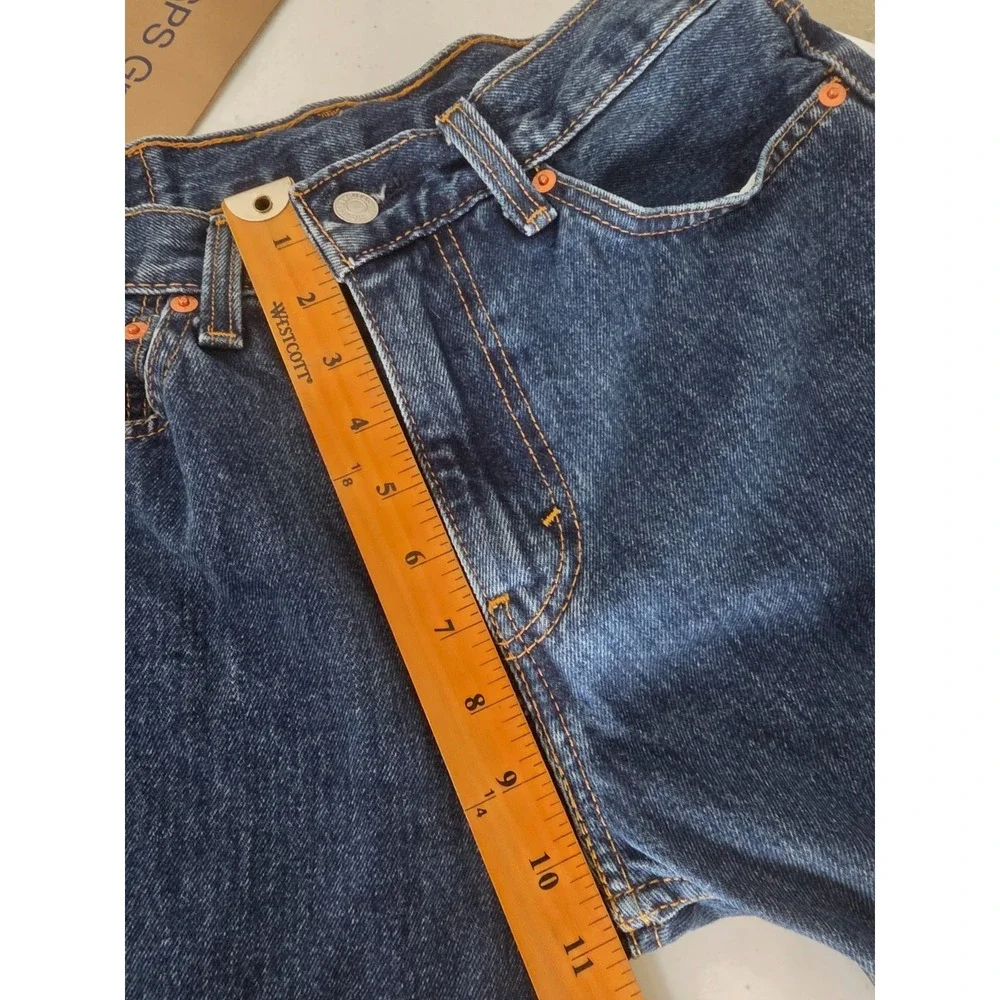 Levis 505 Jeans Mens30 x 32 Blue‎ Denim Straight Fit Medium Wash Cotton